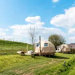 Vinkenhof Parque de Campismo Schin op Geul