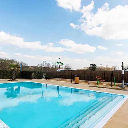 Vinkenhof אתר קמפינג