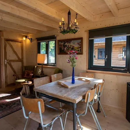 Vinkenhof שחין אופ חול